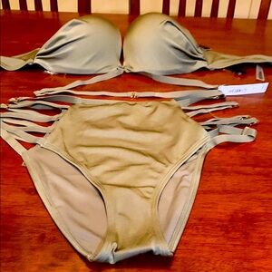 Shiny fabric Olive Green  color sexy Bikini Set. Size Large/ 36 D , must have!